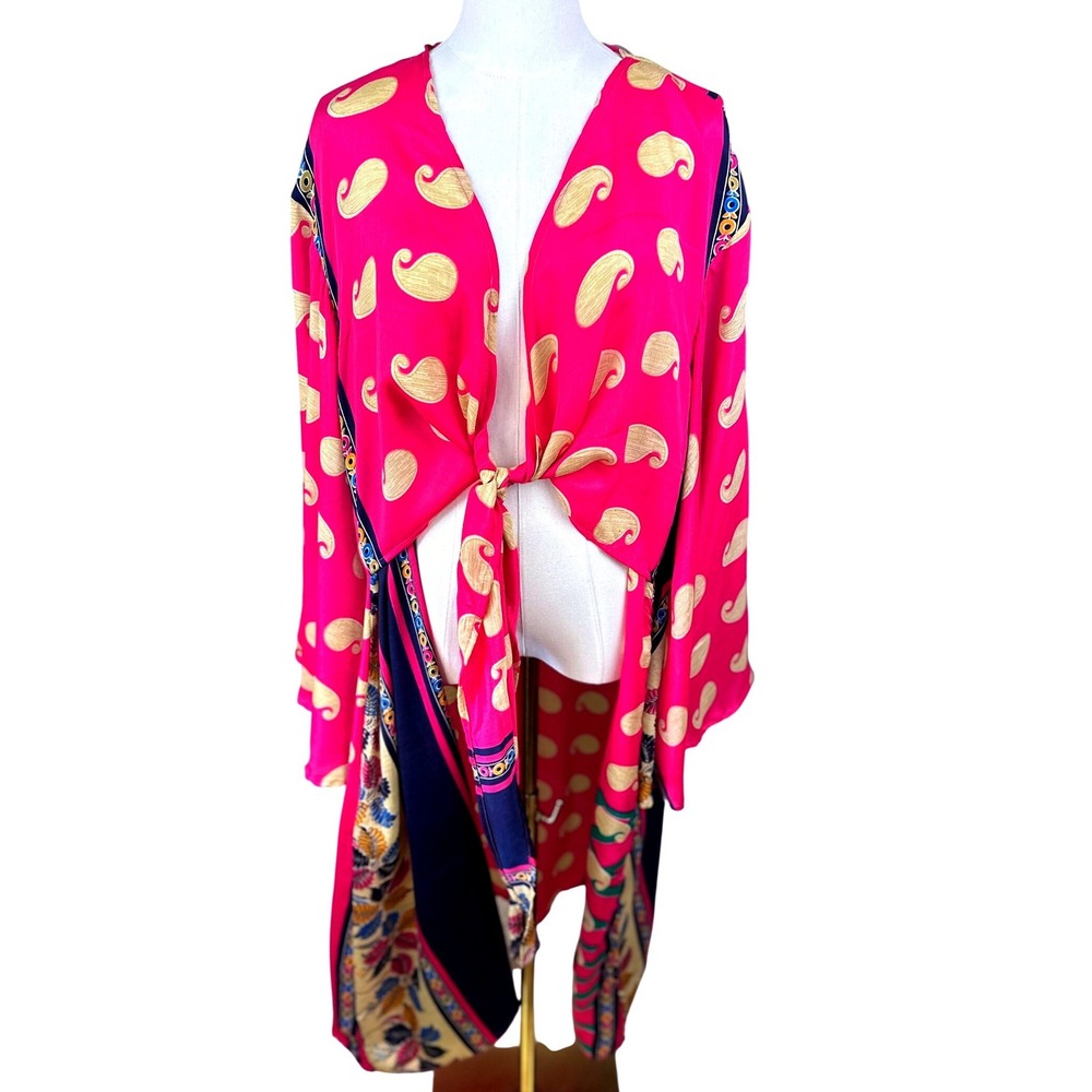 Kantha Bae NWT Tie Front Duster Free Size Silk Pink Paisley Bohemian Long Kimono